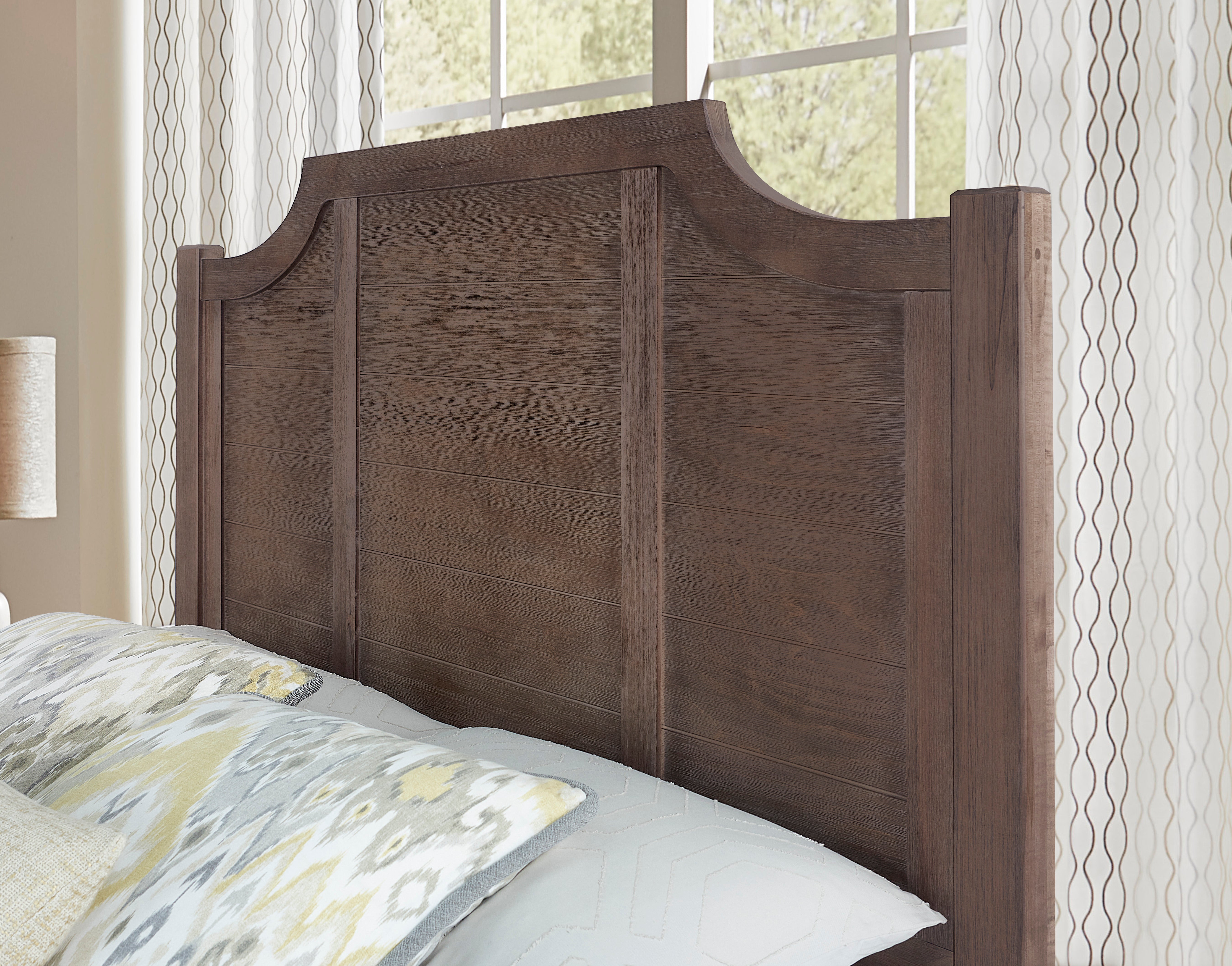 Artisan & Post Maple Road Scalloped Storage Bed