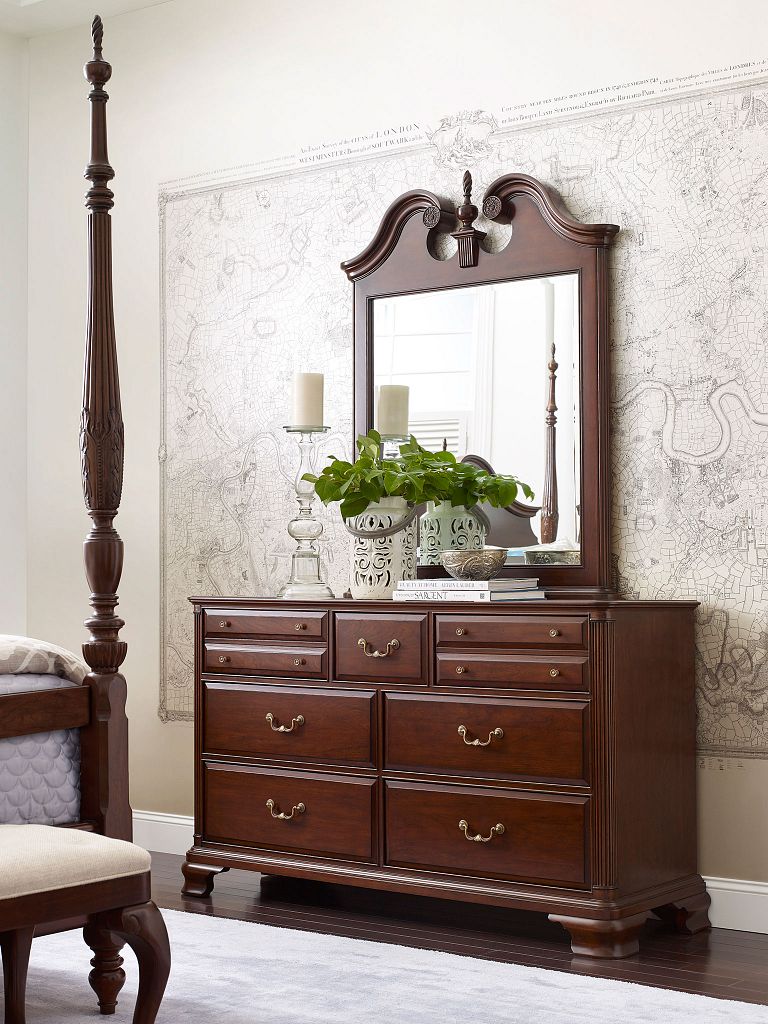 Kincaid Furniture Hadleigh Vertical Pediment Mirror in Classic Cherry