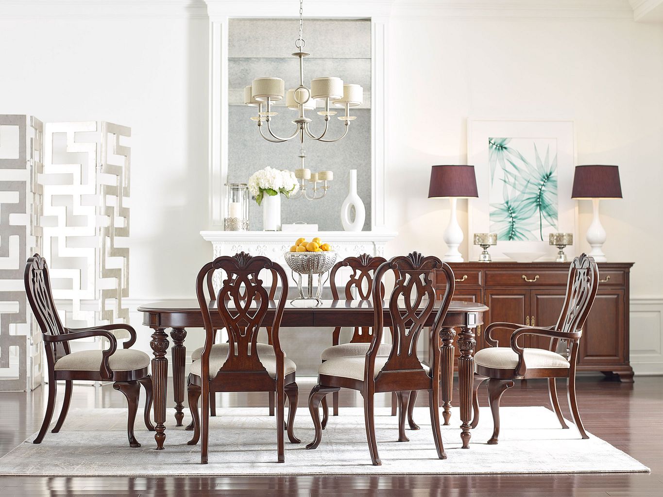 Kincaid Furniture Hadleigh Queen Anne Arm Chair in Classic Cherry