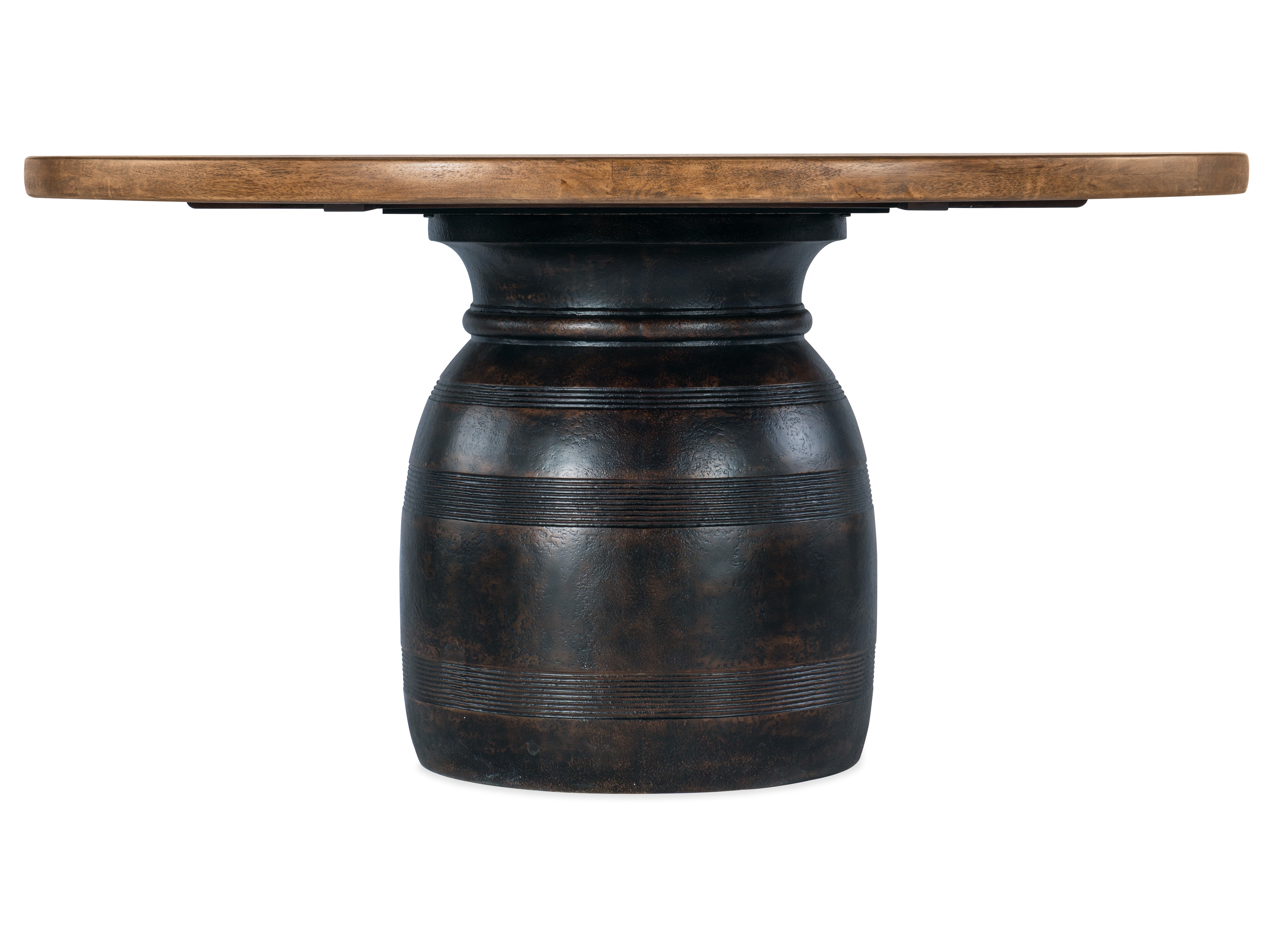 Hooker Furniture Big Sky Round Dining Table