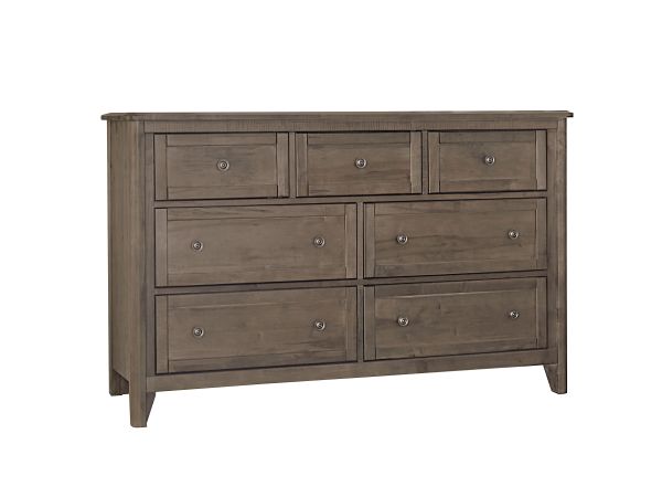 Vaughan Bassett Woodbridge Dresser - 7 Drawer 