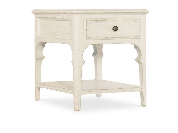 Hooker Furniture Americana End Table in Daisy