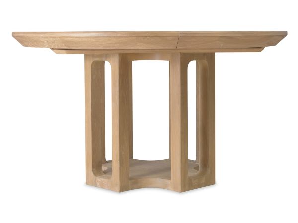 Hooker Furniture Banyon Bay Round Dining Table with One 18-inch Leaf in Desert Oak